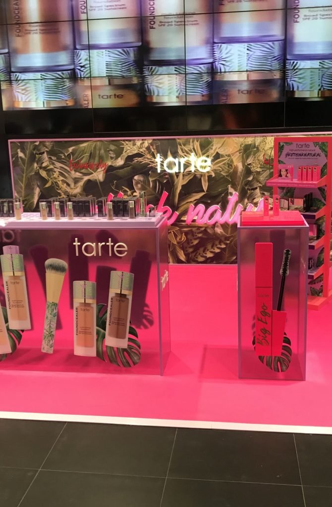 Sephora entrance tarte podium (2)