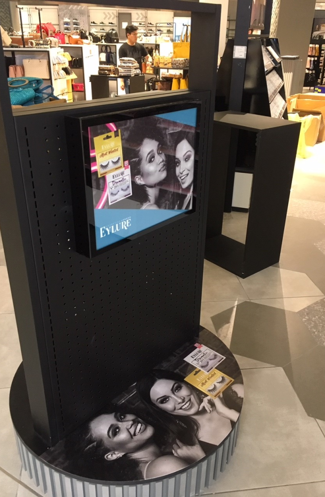 eylure lightbox1