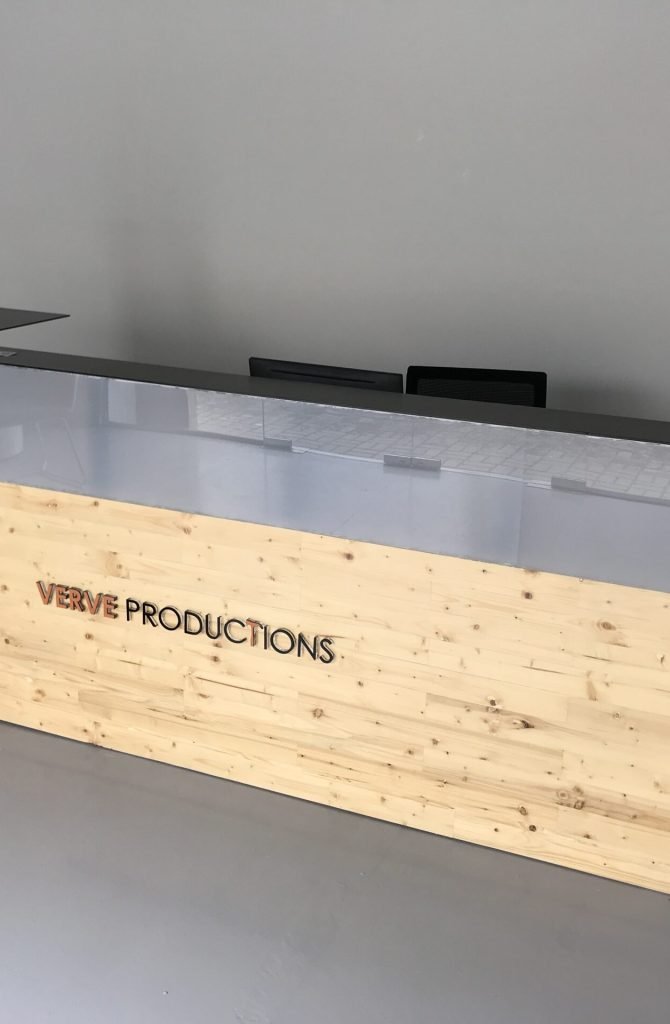 reception counter (2)